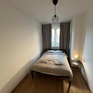 Budget 3 #self Check-in , Warszawa Polska